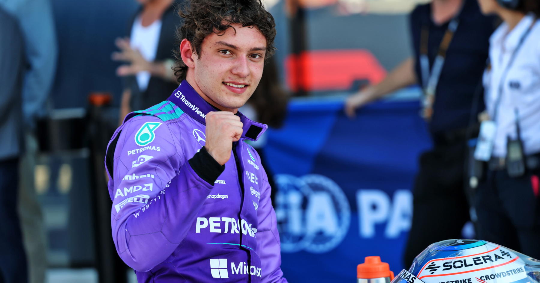 Antonelli pakt pole in Miami, droomt van duel met Verstappen