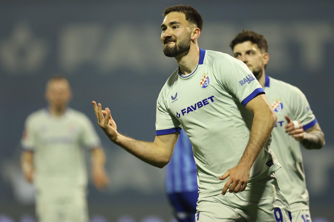Feyenoord en Ajax jagen op Kroatische spits Dion Beljo